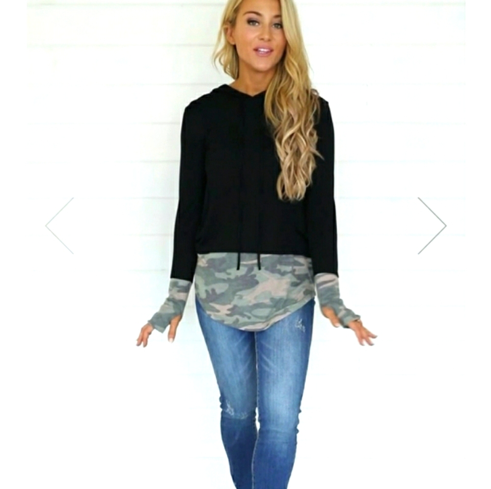 Pink lily camo top